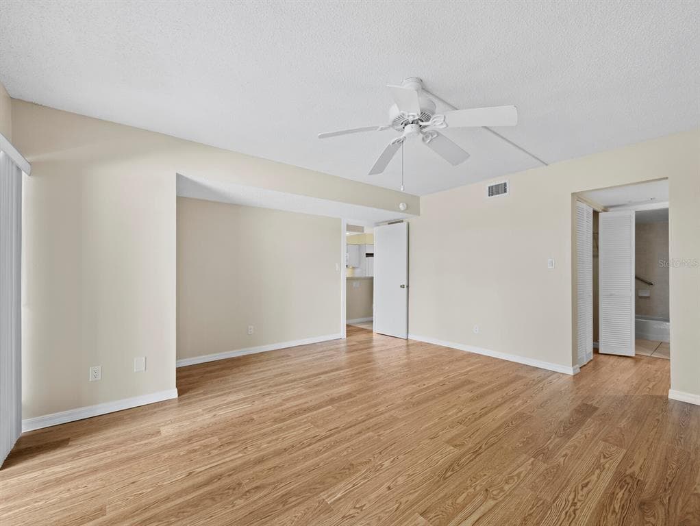 5260 GULF OF MEXICO DRIVE 413 photo 16