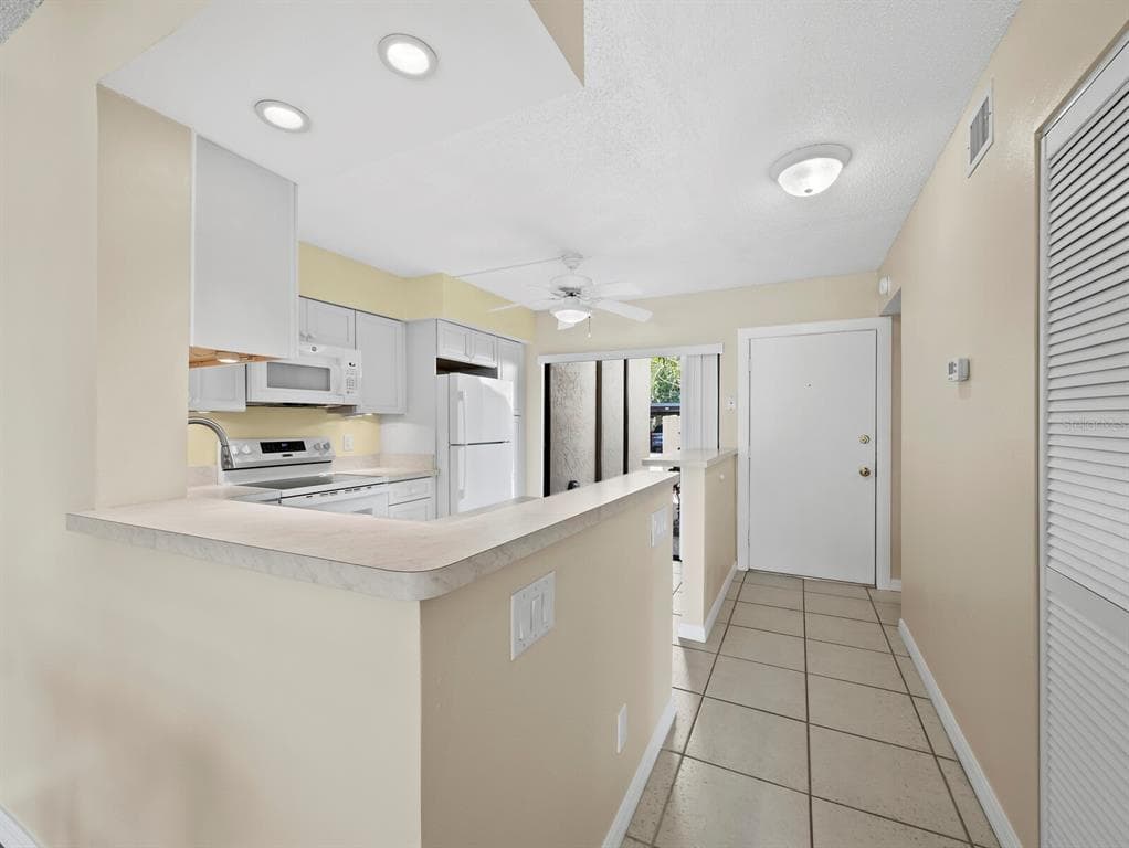 5260 GULF OF MEXICO DRIVE 413 photo 8