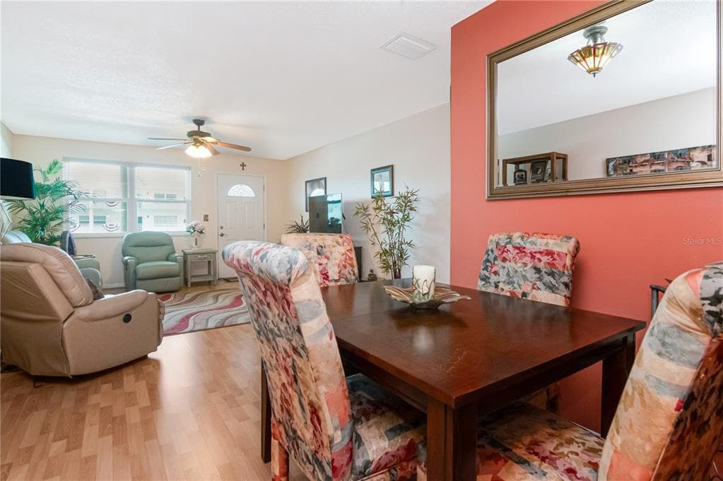 5935 30 AVENUE S 206 photo 5