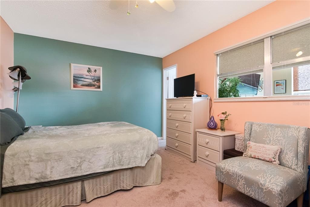 5935 30 AVENUE S 206 photo 11