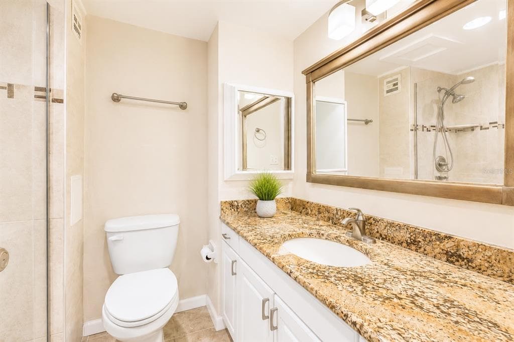 880 MANDALAY AVENUE C801 photo 17