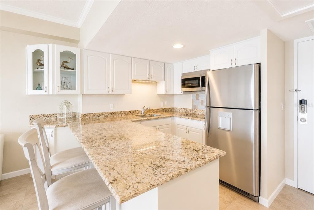 880 MANDALAY AVENUE C801 photo 9