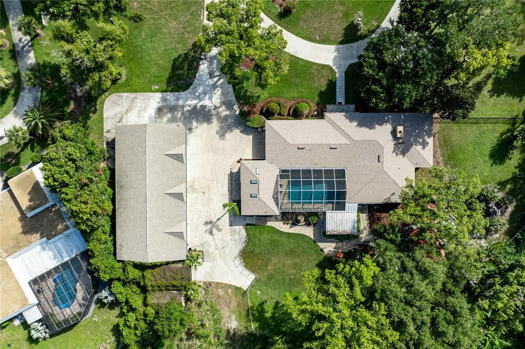 32834 LAKESHORE DRIVE photo 12