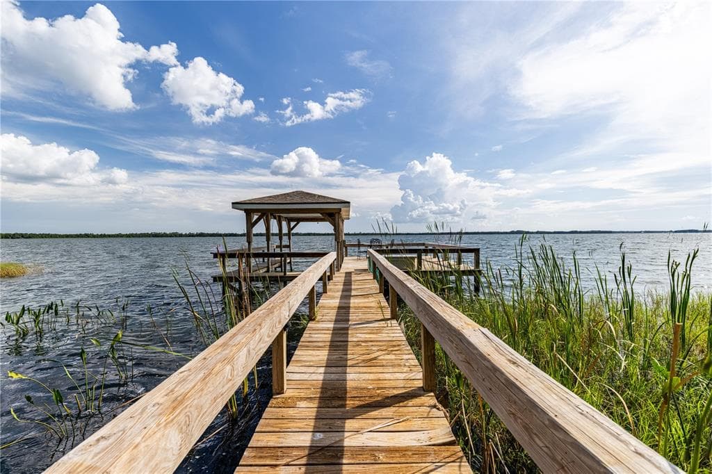 32834 LAKESHORE DRIVE 5