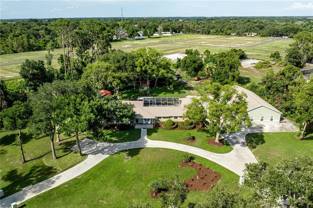 32834 LAKESHORE DRIVE photo 11