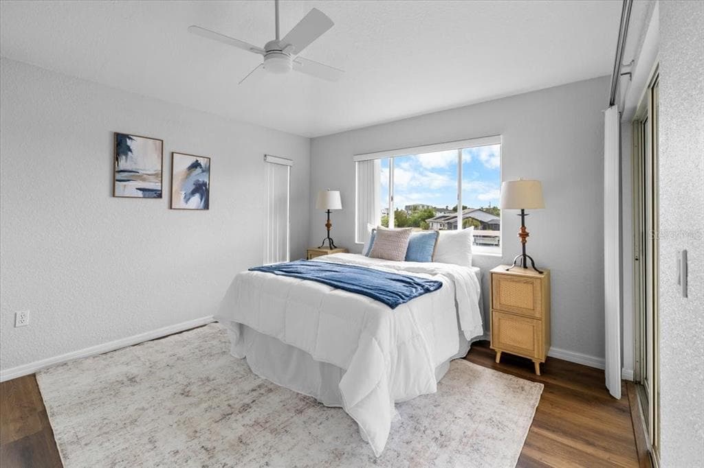 4365 4TH ISLE DRIVE photo 15