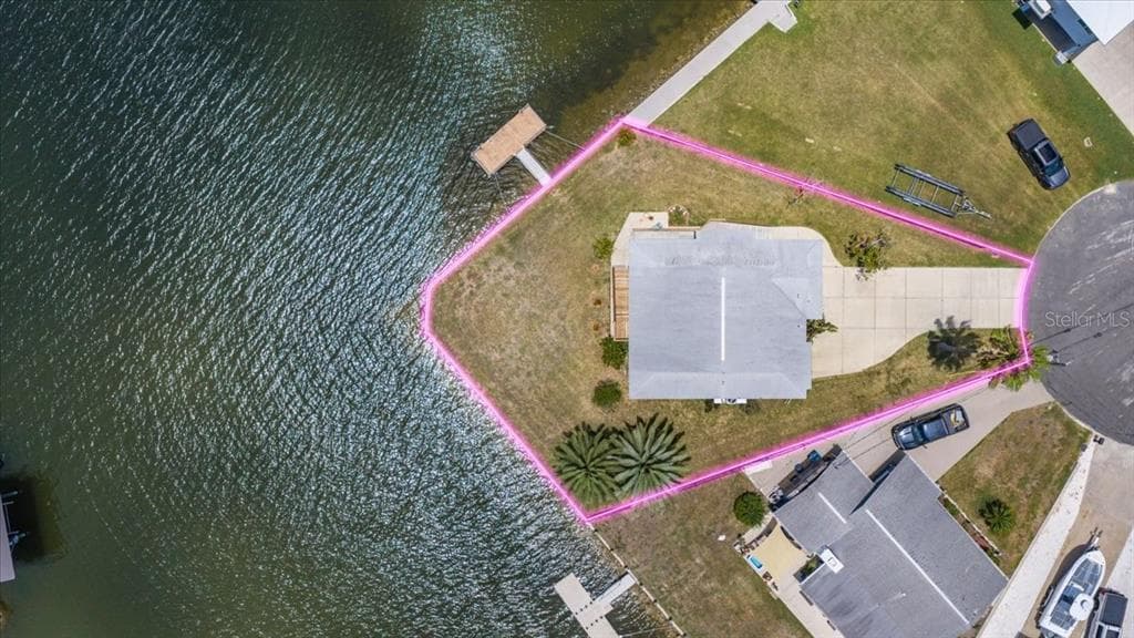4365 4TH ISLE DRIVE 4