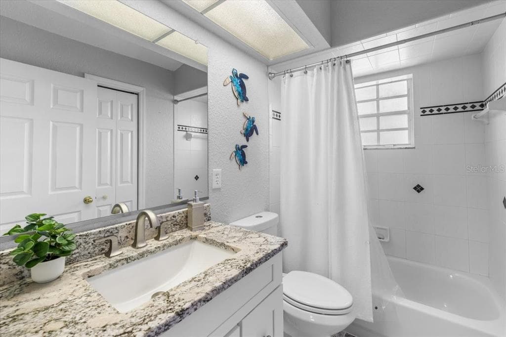 4365 4TH ISLE DRIVE photo 21