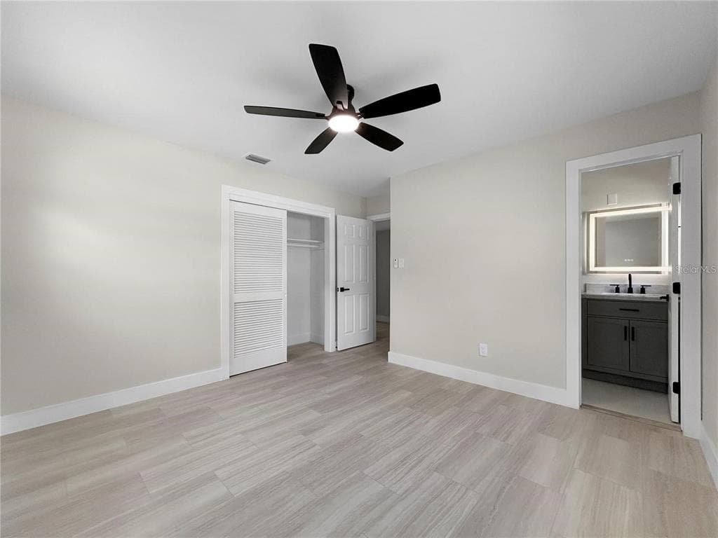 413 COUNTRY CLUB DRIVE photo 10