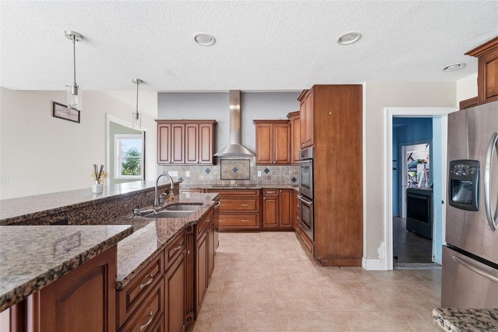 16115 4TH STREET E photo 23