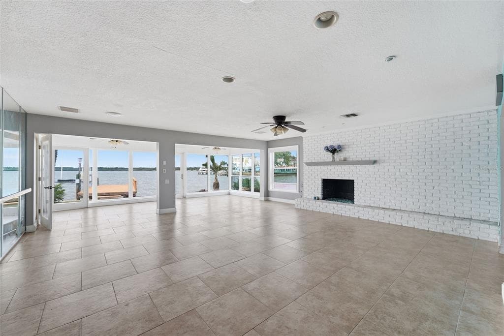 16115 4TH STREET E photo 10