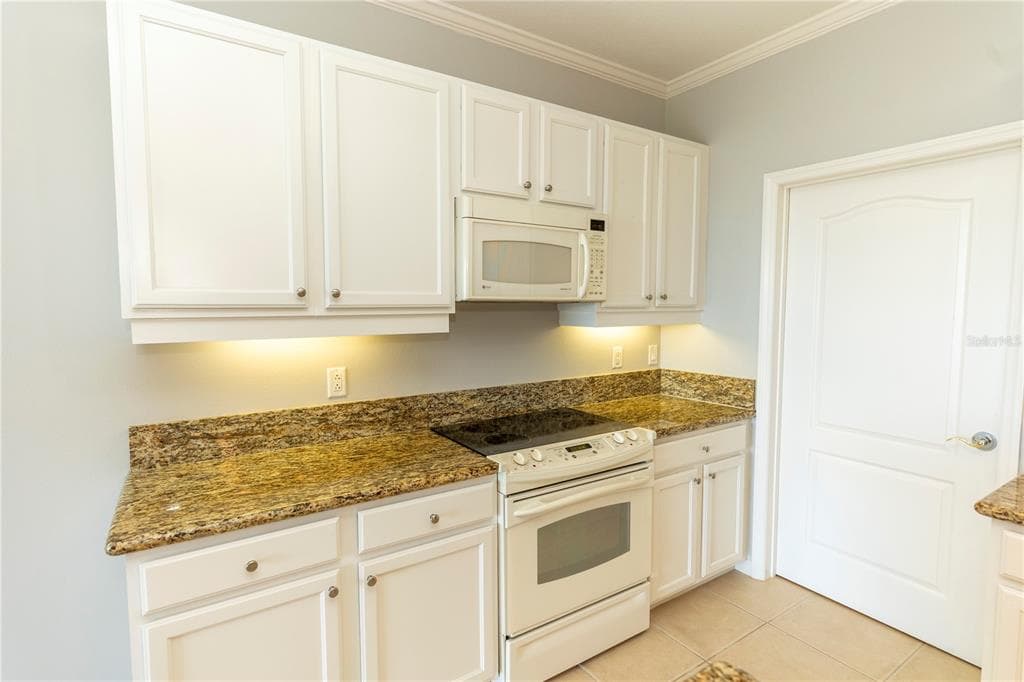9203 GRIGGS ROAD 102 photo 13