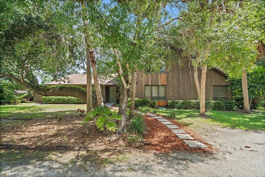 6841 PORTER ROAD photo 3