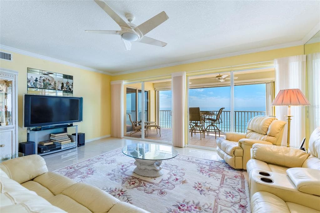 16750 GULF BOULEVARD 414 photo 10