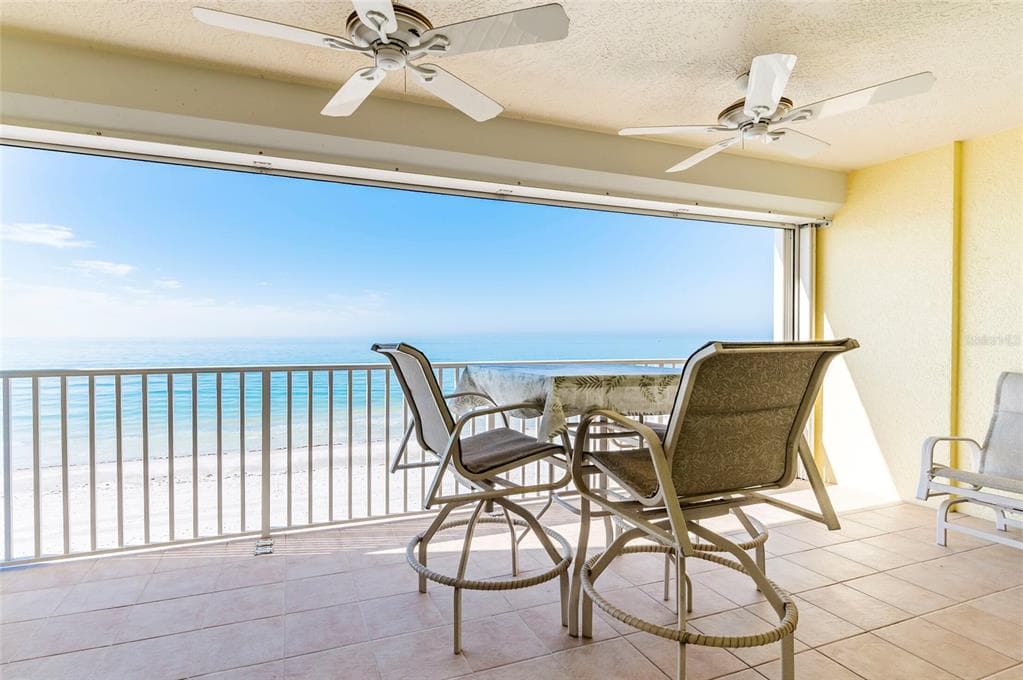 16750 GULF BOULEVARD 414 photo 11