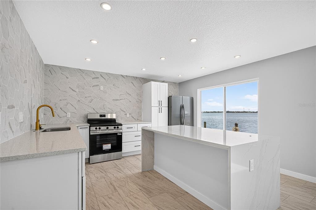 5055 N BEACH ROAD 101 photo 12
