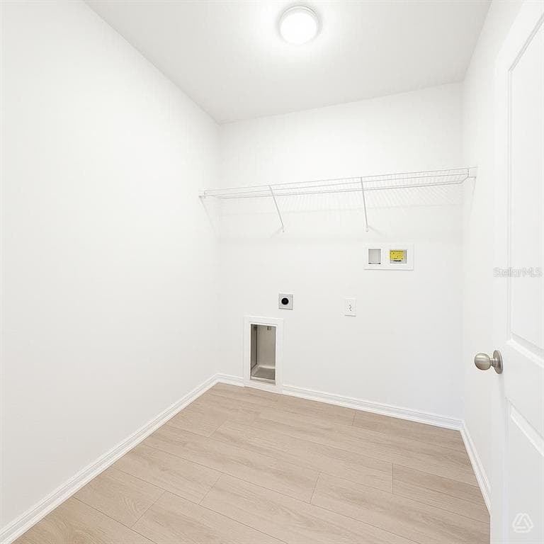 12923 RED DEER PLACE photo 16