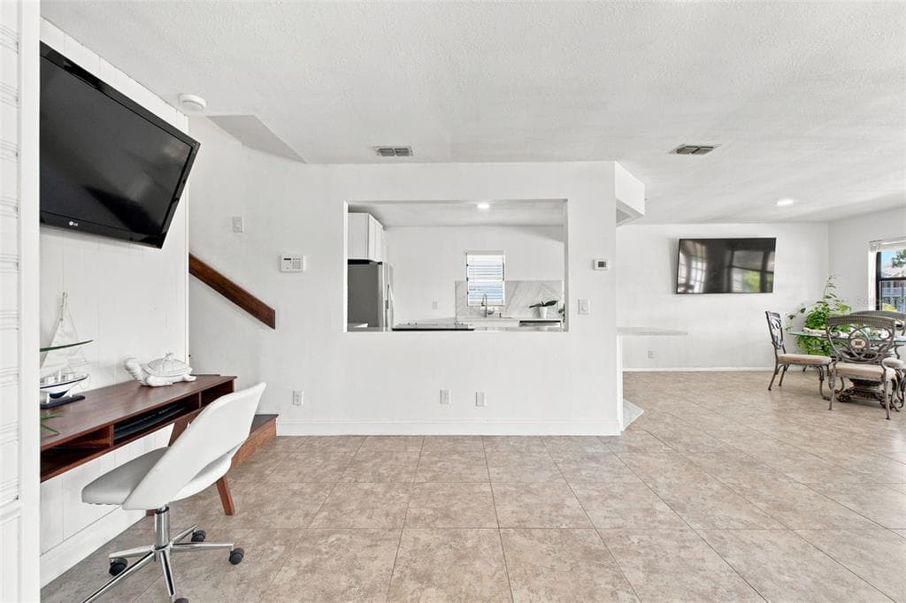 3250 ROSE ARBOR DRIVE photo 10