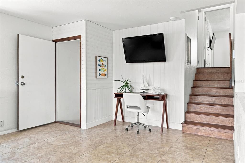 3250 ROSE ARBOR DRIVE photo 18