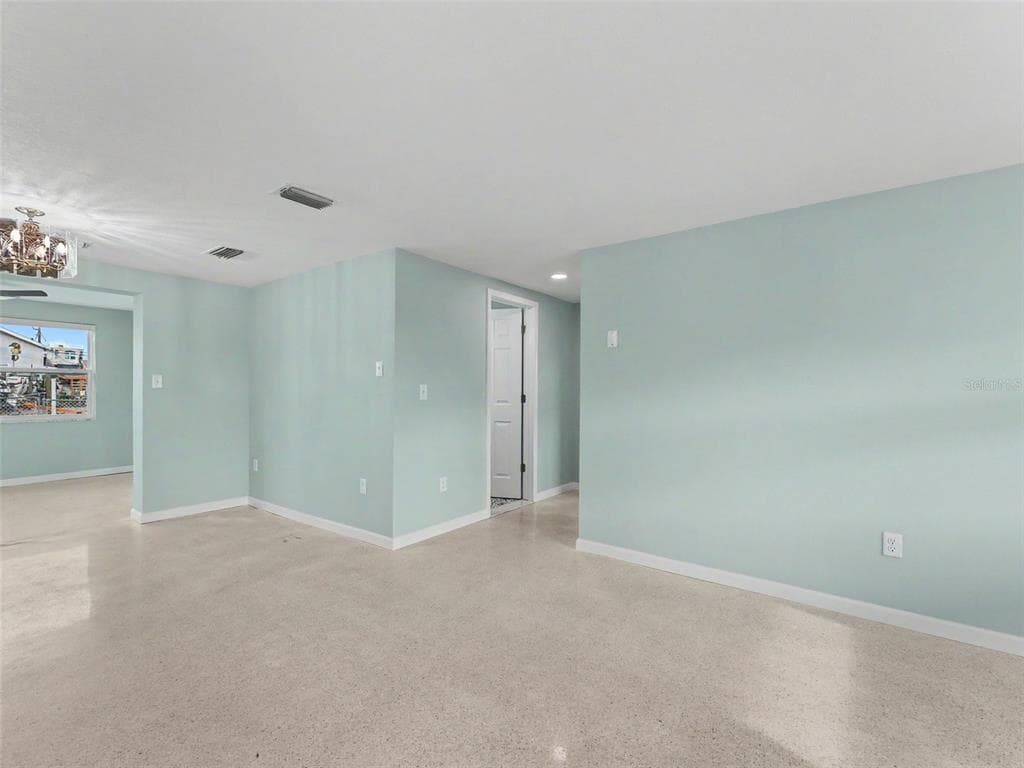 13530 MARIA DRIVE photo 15