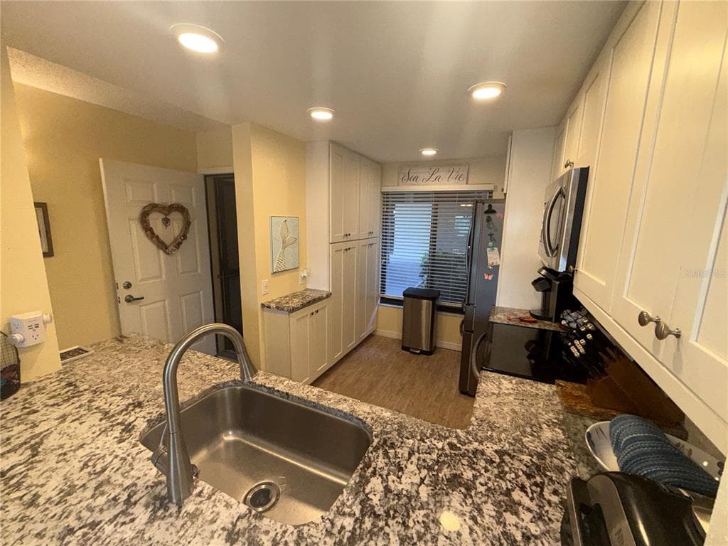 6322 PALMA DEL MAR BLVD S 103 photo 11