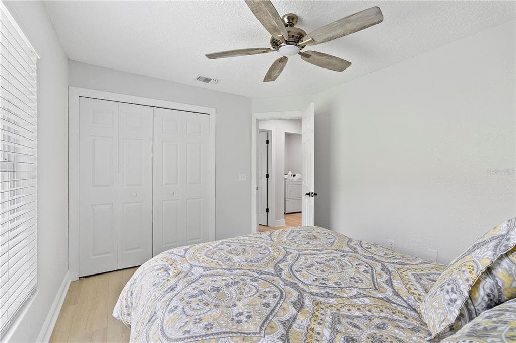 427 PENDREY DRIVE photo 21