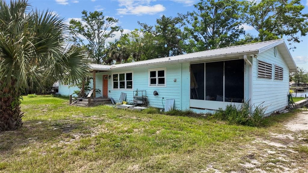 306 SE 256 STREET photo 4