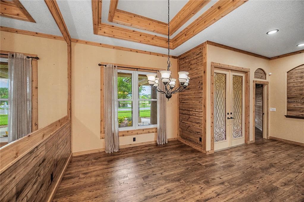 8730 MYSTIC CIRCLE photo 24