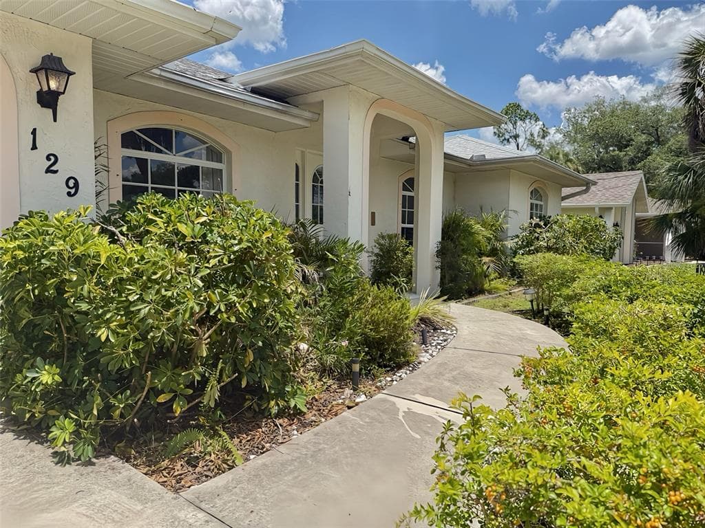 129 FOUNTAIN STREET photo 2