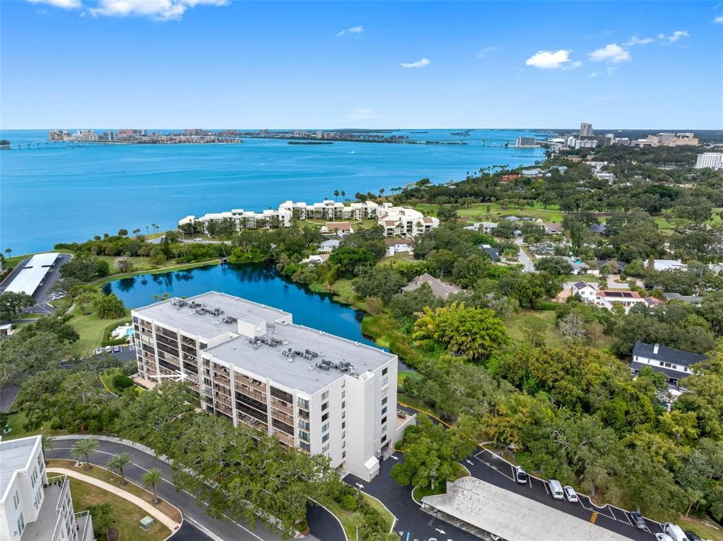 220 BELLEVIEW BOULEVARD #412 2