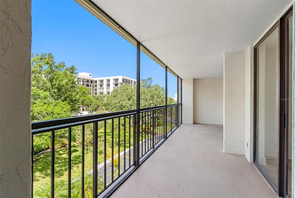 220 BELLEVIEW BOULEVARD 412 photo 7