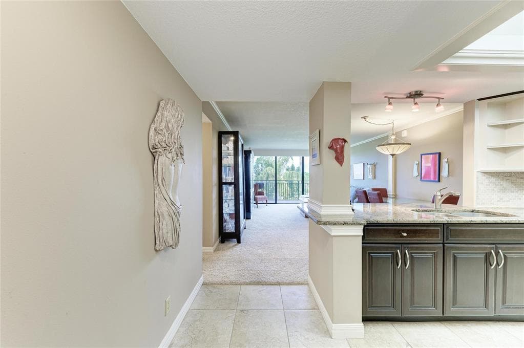 5700 ESCONDIDA BOULEVARD S 506 photo 5