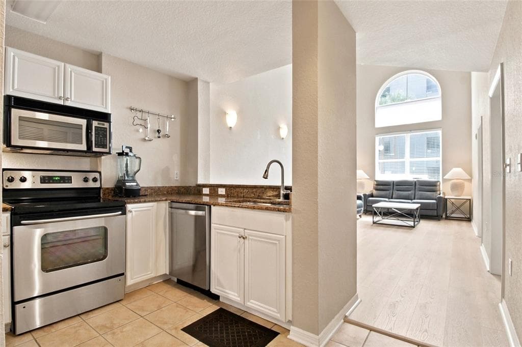 700 S HARBOUR ISLAND BOULEVARD 137 photo 12