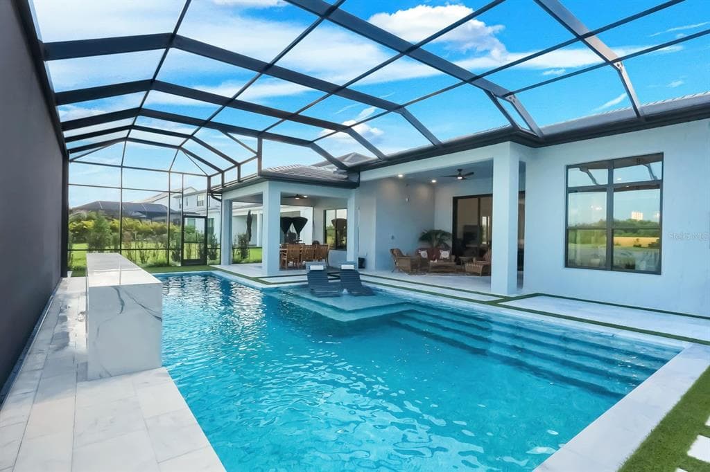 2428 WATERFRONT CIRCLE photo 8