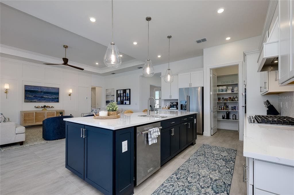 10105 BEACHWALK DRIVE photo 25