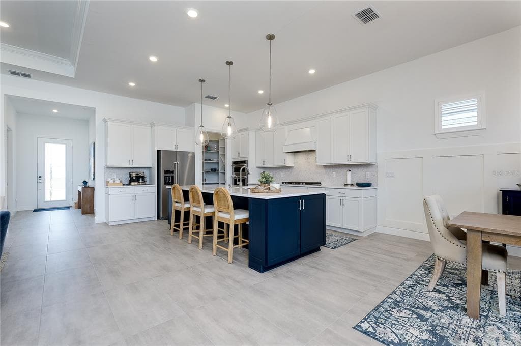 10105 BEACHWALK DRIVE photo 21