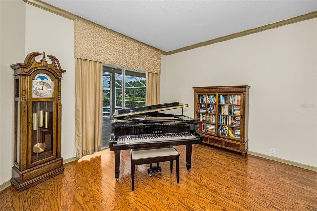 4084 LIGUSTRUM DRIVE photo 7