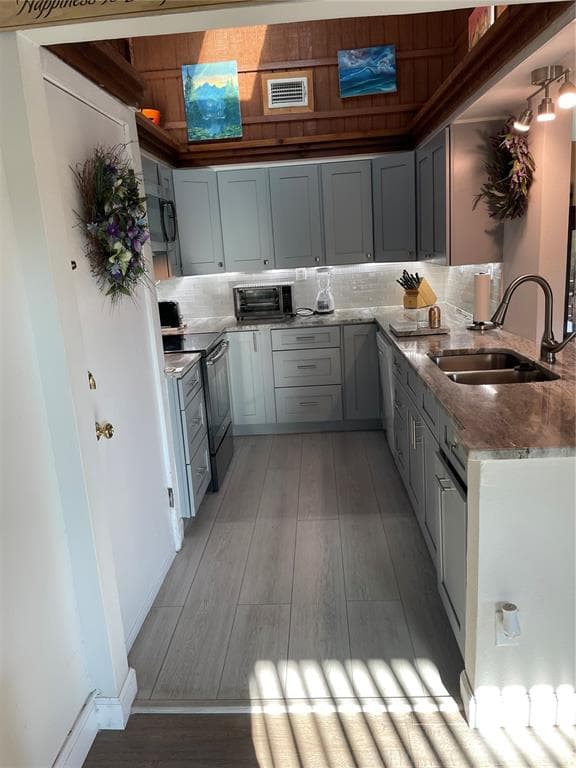 200 MAITLAND AVENUE 182 photo 8