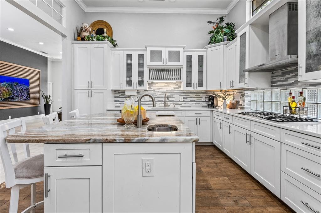 7105 VICTORIA CIRCLE photo 5