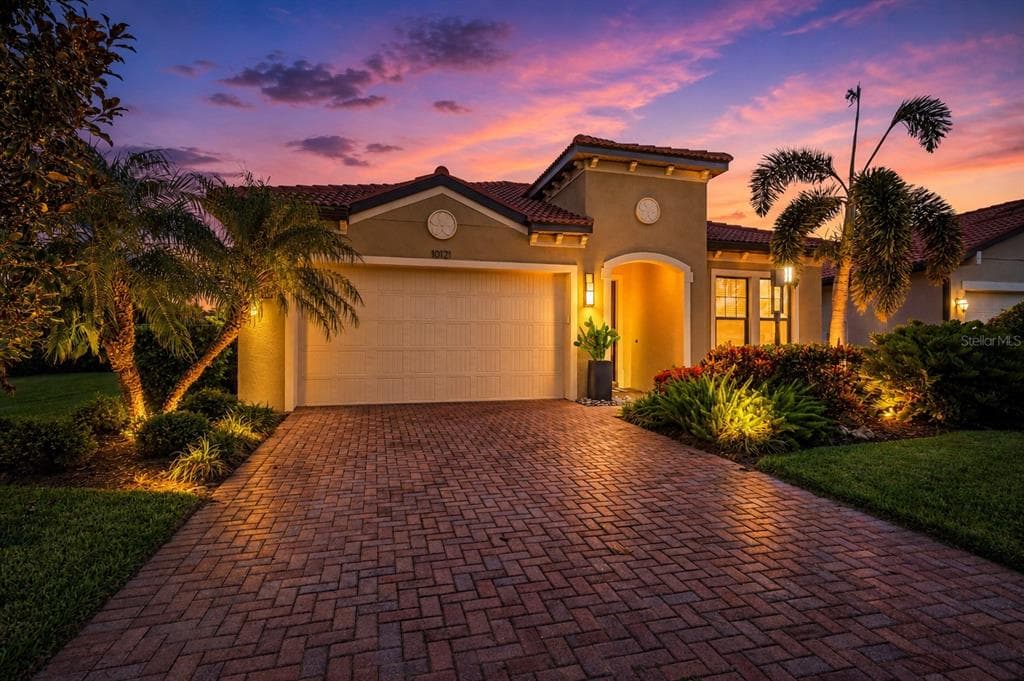 10121 MARBELLA DRIVE photo 1