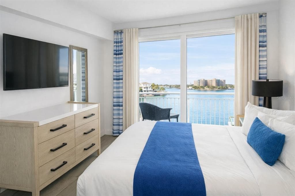 10091 GULF BOULEVARD 202E photo 9