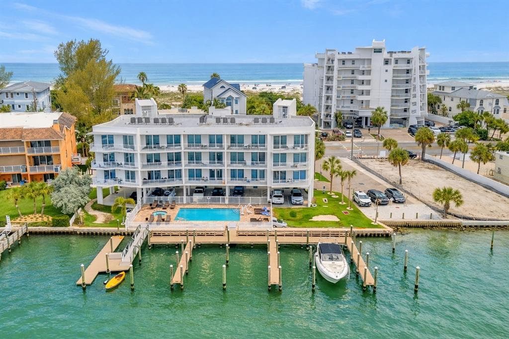 10091 GULF BOULEVARD 202E photo 19