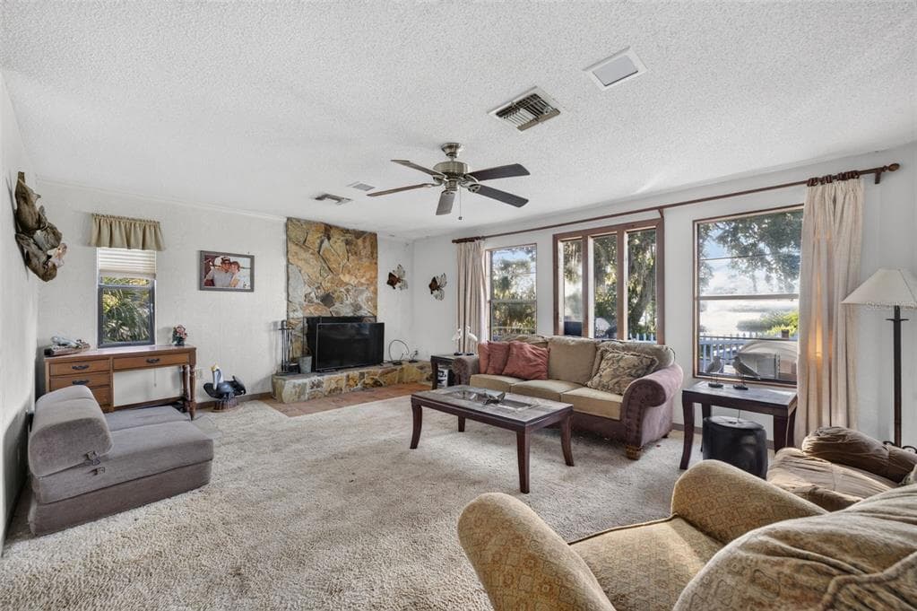 2350 S WATERMAN DRIVE photo 17