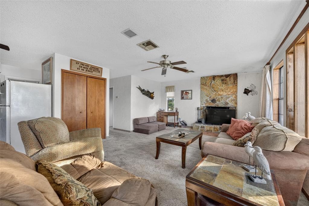 2350 S WATERMAN DRIVE photo 16