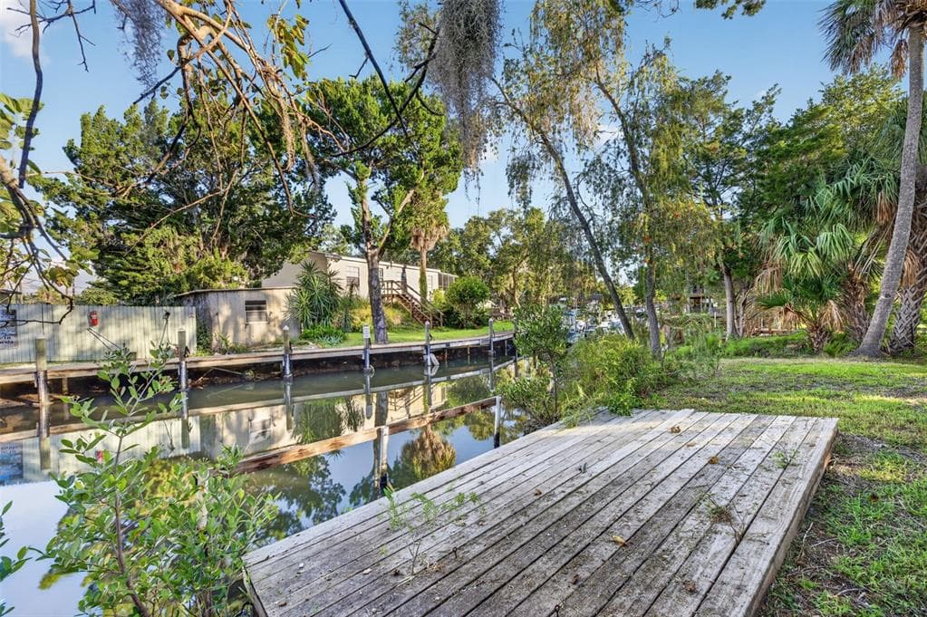 2350 S WATERMAN DRIVE photo 10