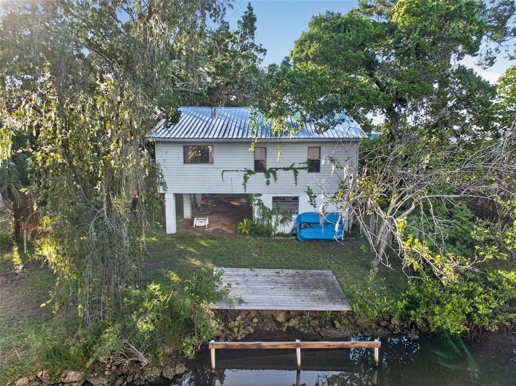 2350 S WATERMAN DRIVE photo 15