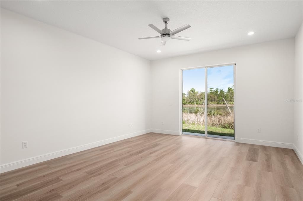 136 11TH AVENUE photo 16
