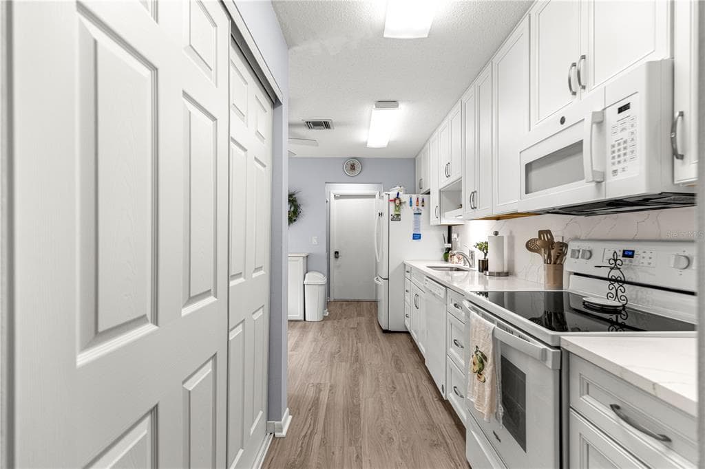 2226 CYPRESS COVE DRIVE 2226 photo 20