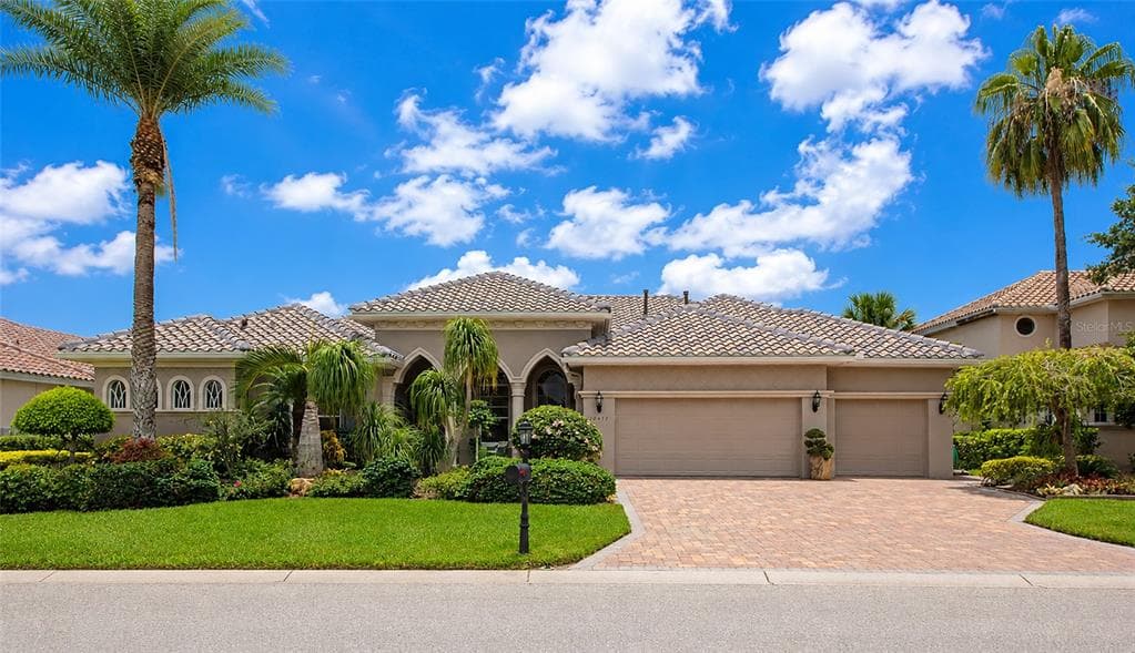 10412 WINDING STREAM WAY photo 1