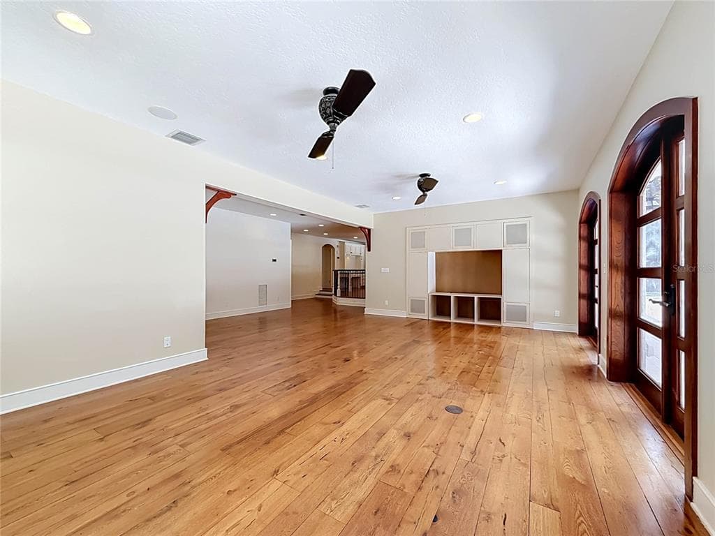 1850 OAK CREEK DRIVE photo 22